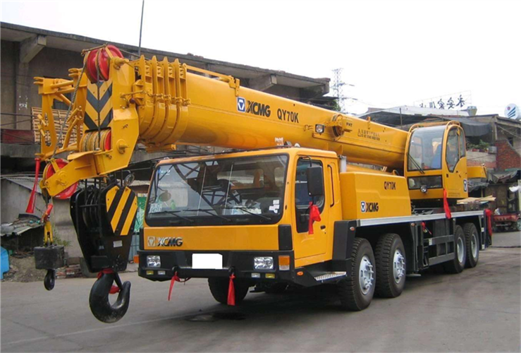 揭东区吊车出租选择重点